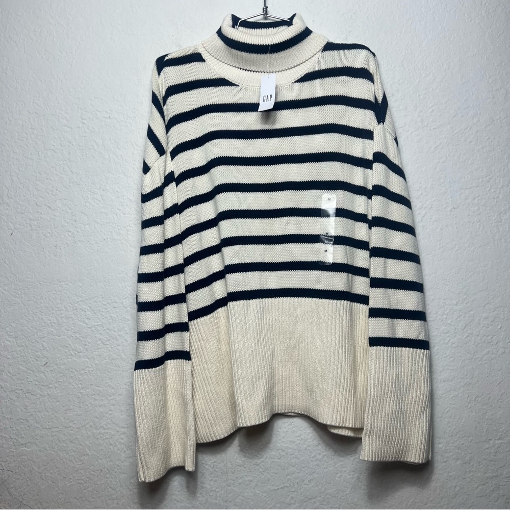 Gap 24/7 Split-Hem Turtleneck Sweater NEW